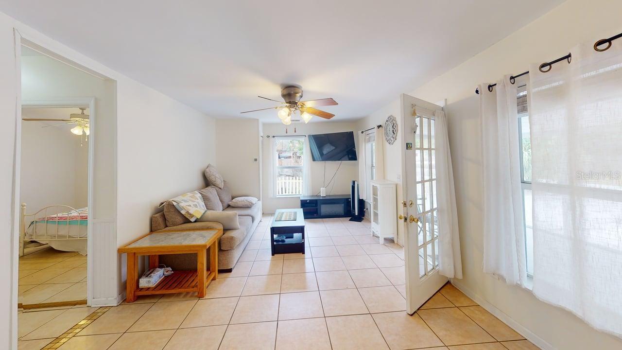 2912 Hawthorne St, Sarasota, FL 34239 photo
