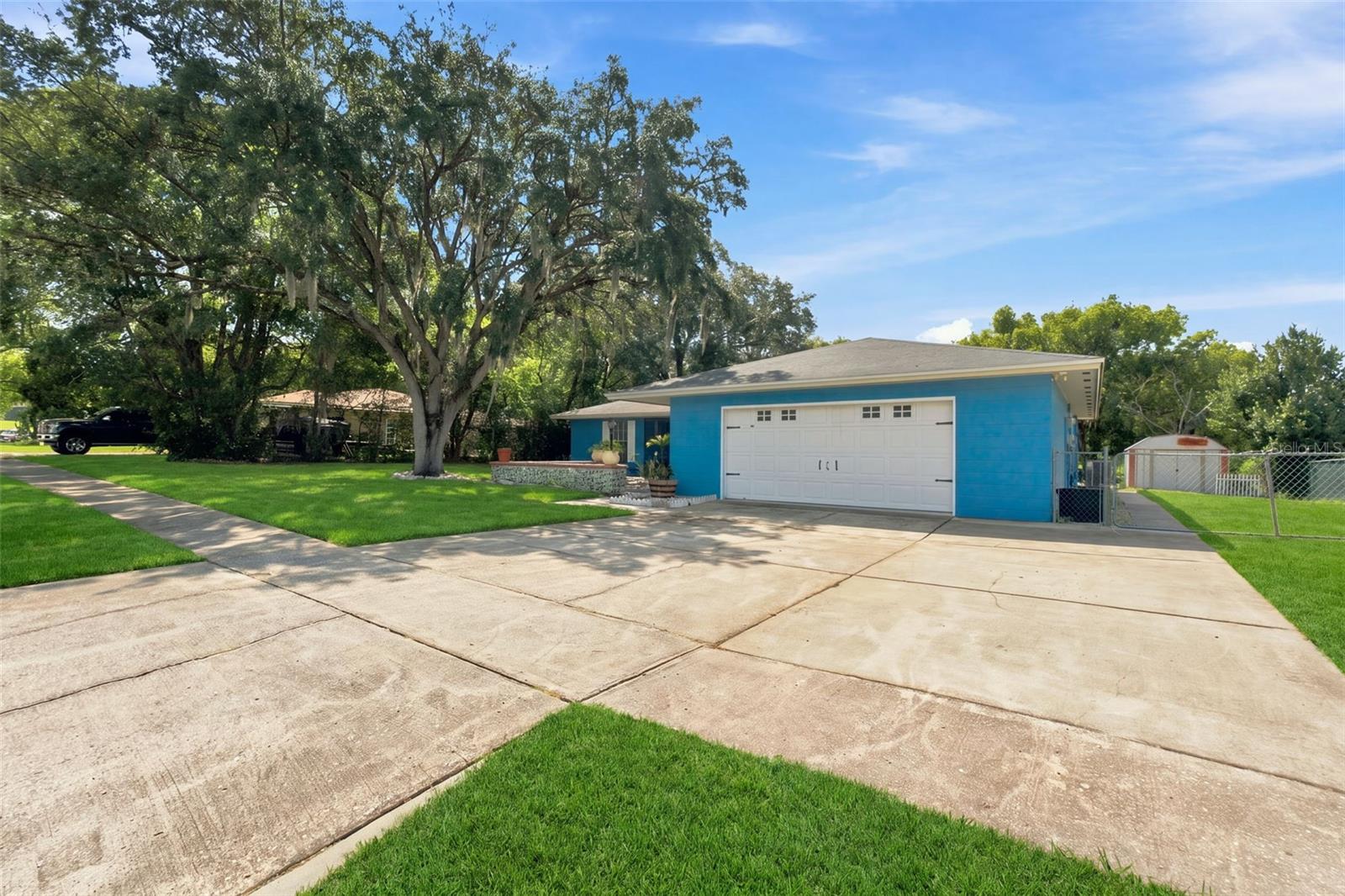 6482 Fairlawn St, Spring Hill, FL 34606 photo