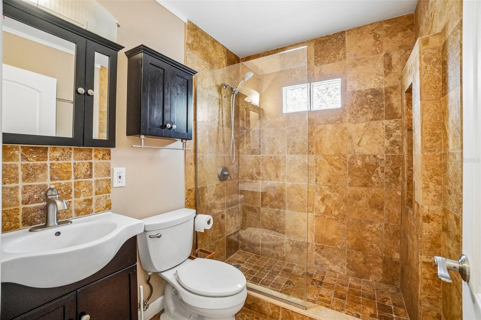 1010 45 St, Saint Petersburg, FL 33713 photo
