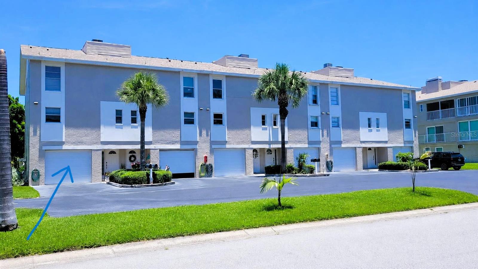 255 Capri Cir #17, Treasure Island, FL 33706 photo