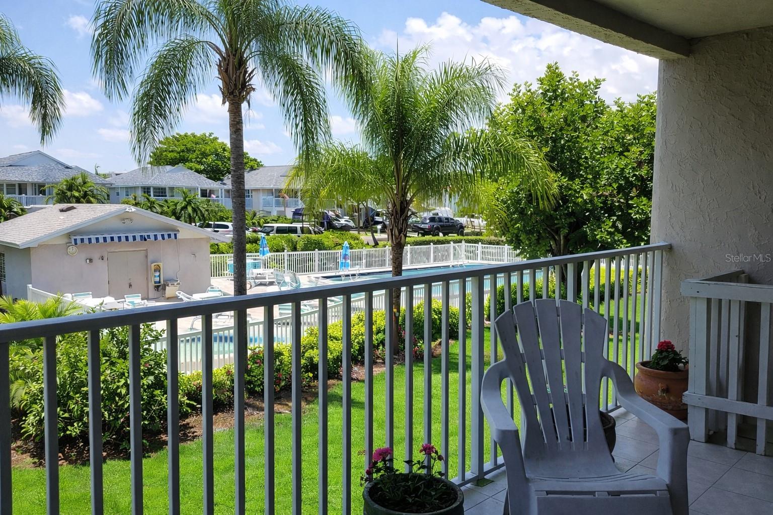 255 Capri Cir #17, Treasure Island, FL 33706 photo