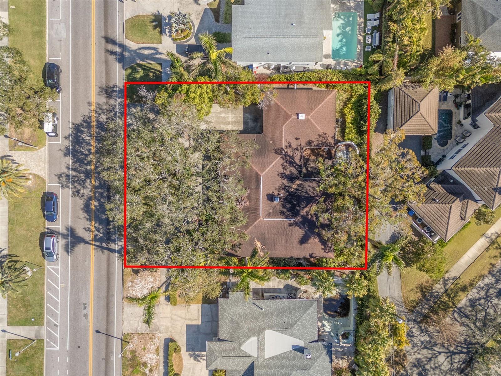 215 Snell Isle Blvd, Saint Petersburg, FL 33704 photo