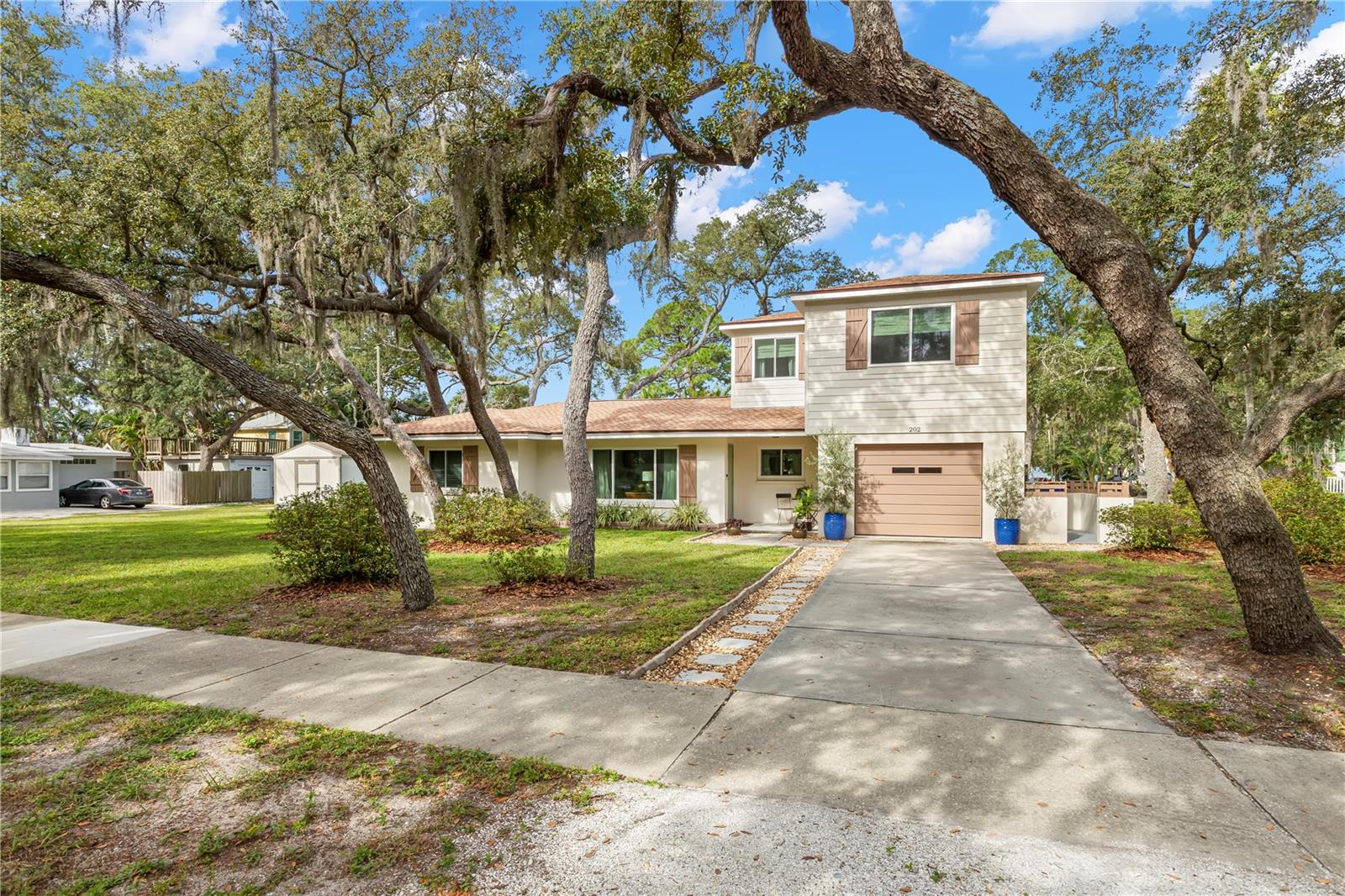 202 S Mayo St, Crystal Beach, FL 34681 photo