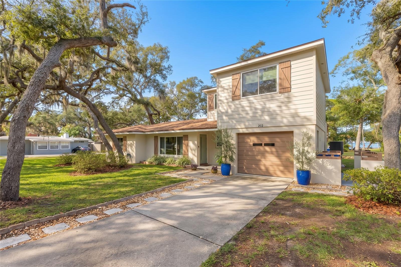 202 S Mayo St, Crystal Beach, FL 34681 photo