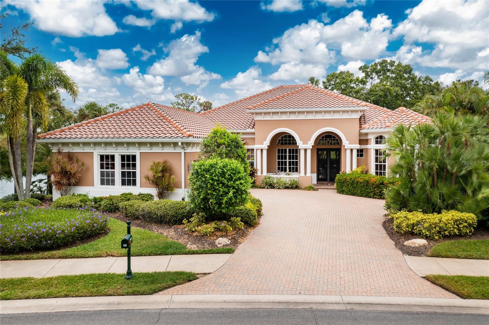10 Boca Royale Boulevard Blvd, Englewood, FL 34223