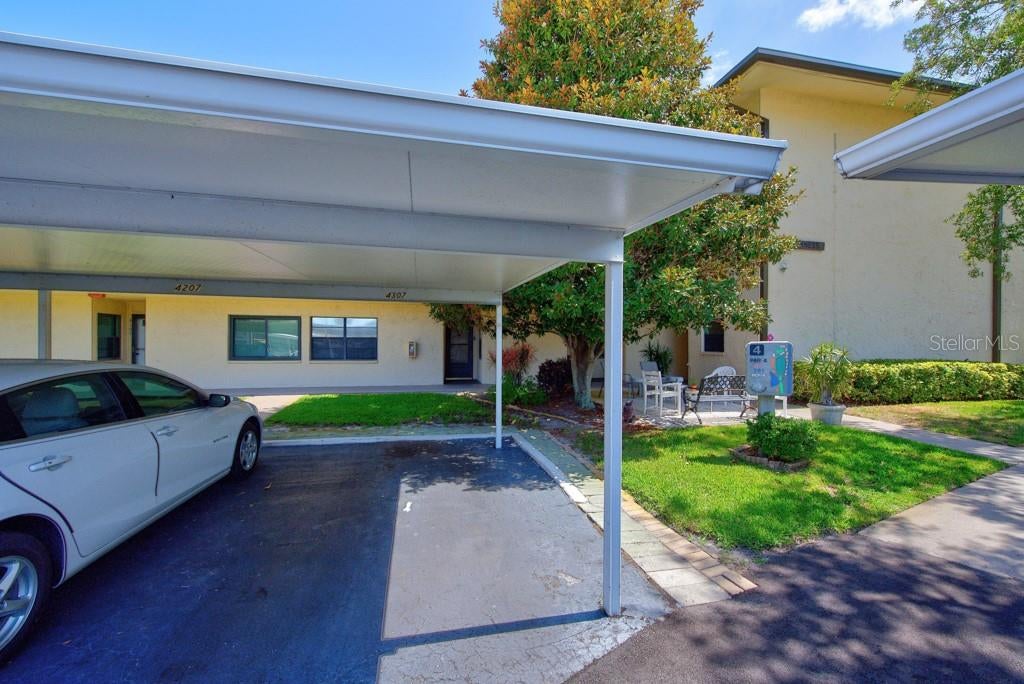 12300 Vonn Rd #4307, Largo, FL 33774 photo