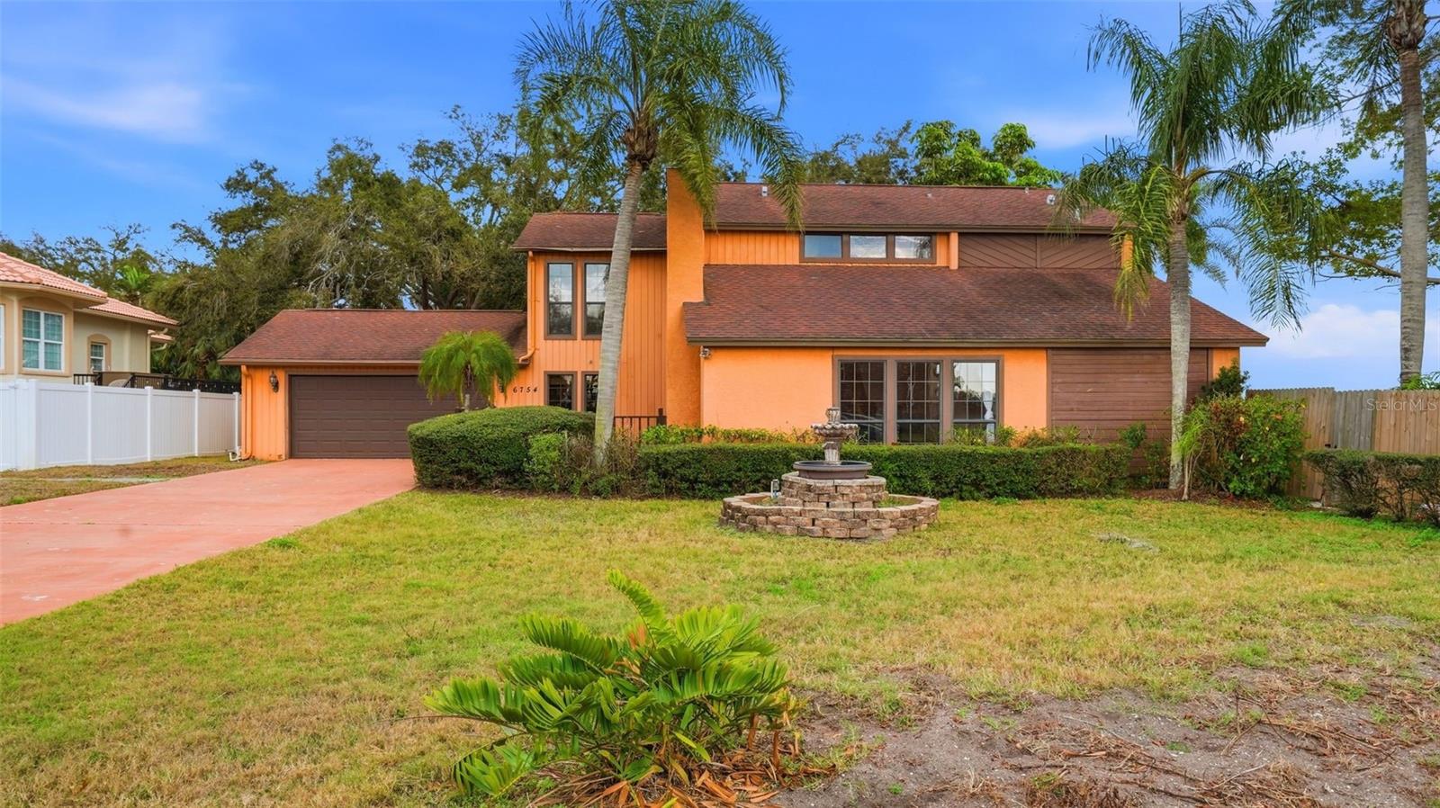 6754 31 St, Saint Petersburg, FL 33712 photo