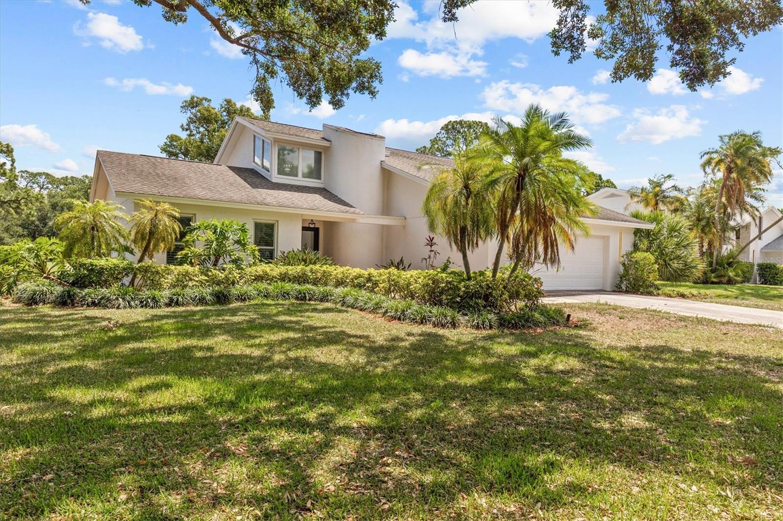 13915 Whisperwood Dr, Clearwater, FL 33762 photo