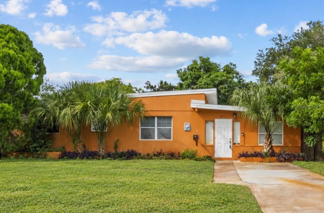 6711 Dartmouth Ave, Saint Petersburg, FL 33710