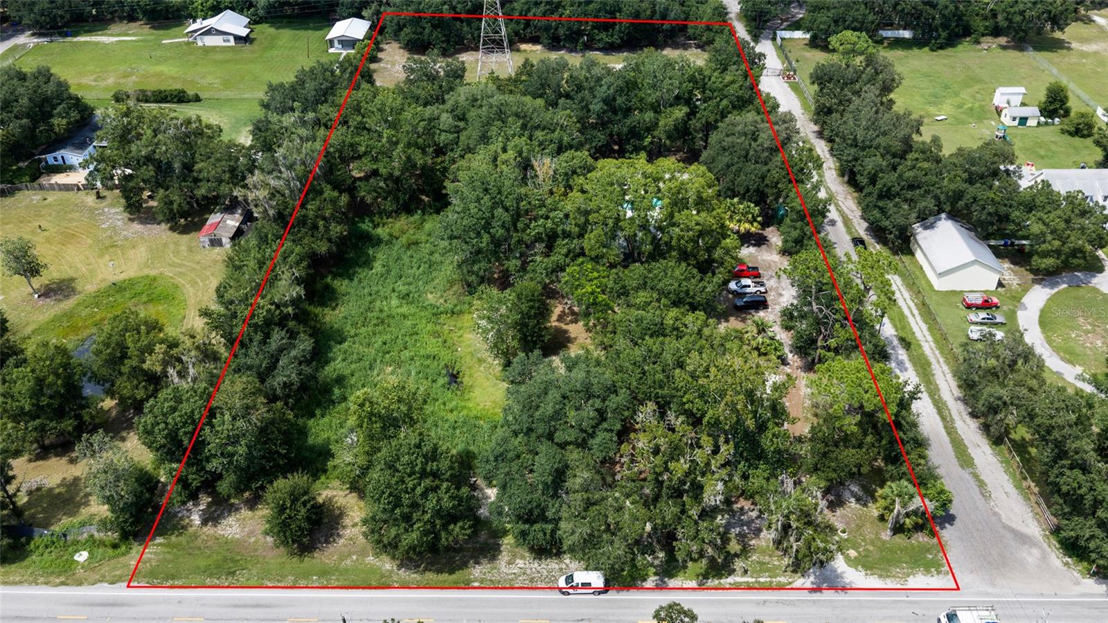7402 W Knights Griffin Rd, Plant City, FL 33565 photo