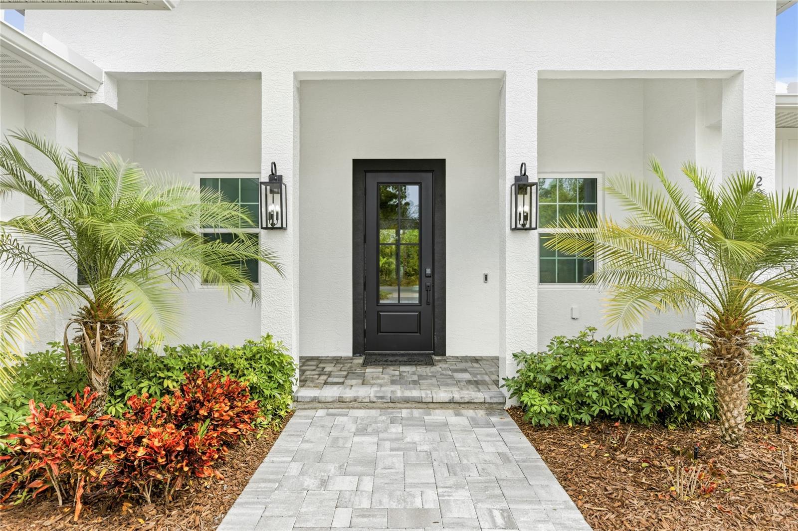 201 S Shade Ave, Sarasota, FL 34237 photo
