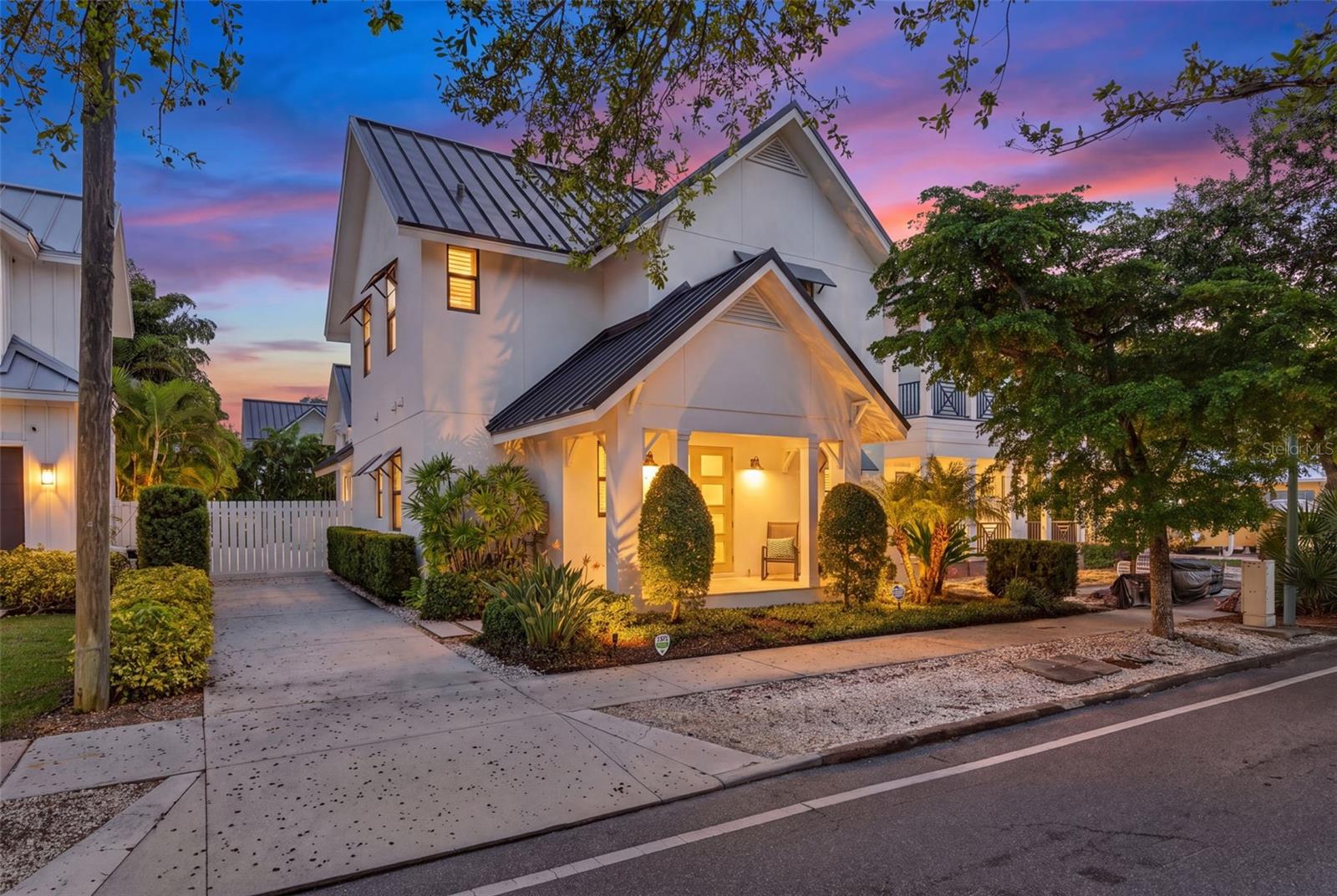 515 Osprey Ave, Sarasota, FL 34236