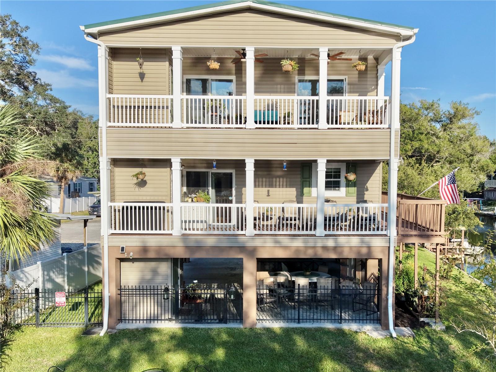 7247 Arbordale Dr, Weeki Wachee, FL 34607 photo
