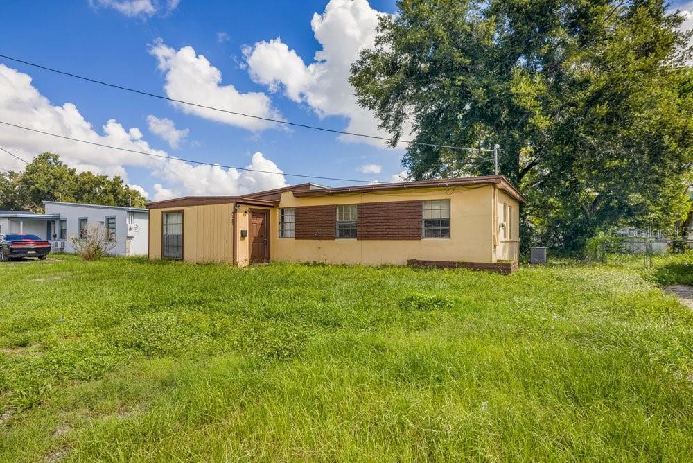 1227 Pine Hills Rd, Orlando, FL 32808