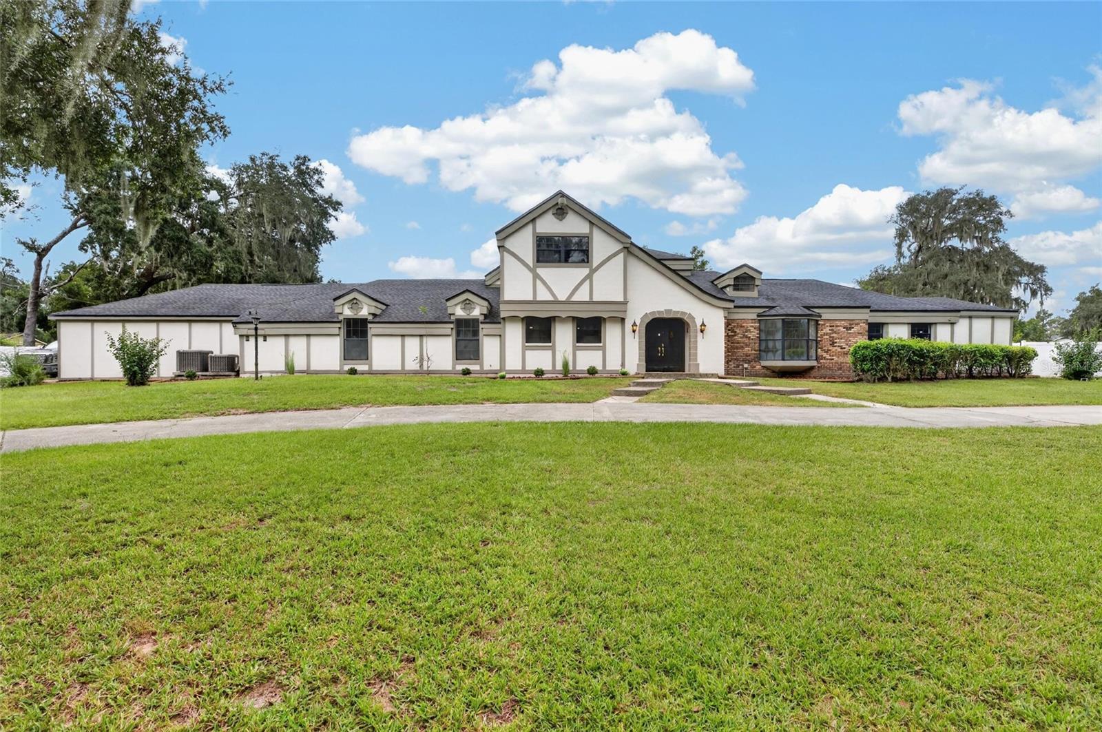 12603 Lake Hills Dr, Riverview, FL 33569 photo