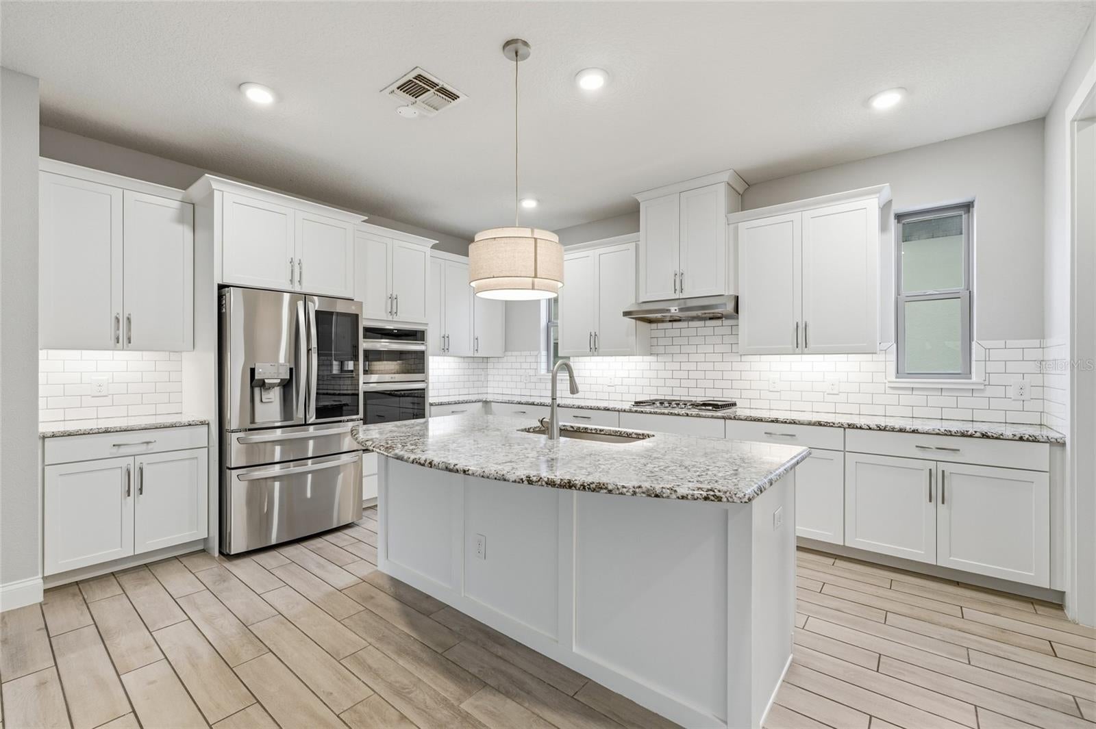 8236 Procida Isle Ln, Windermere, FL 34786 photo