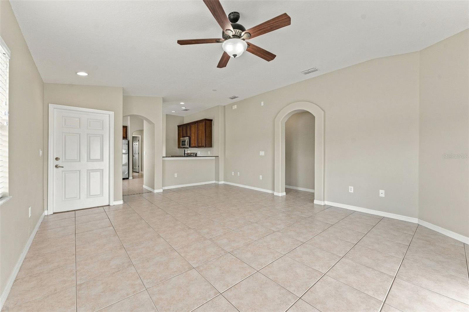 3320 Cardinal Feather Dr, Land O Lakes, FL 34638 photo