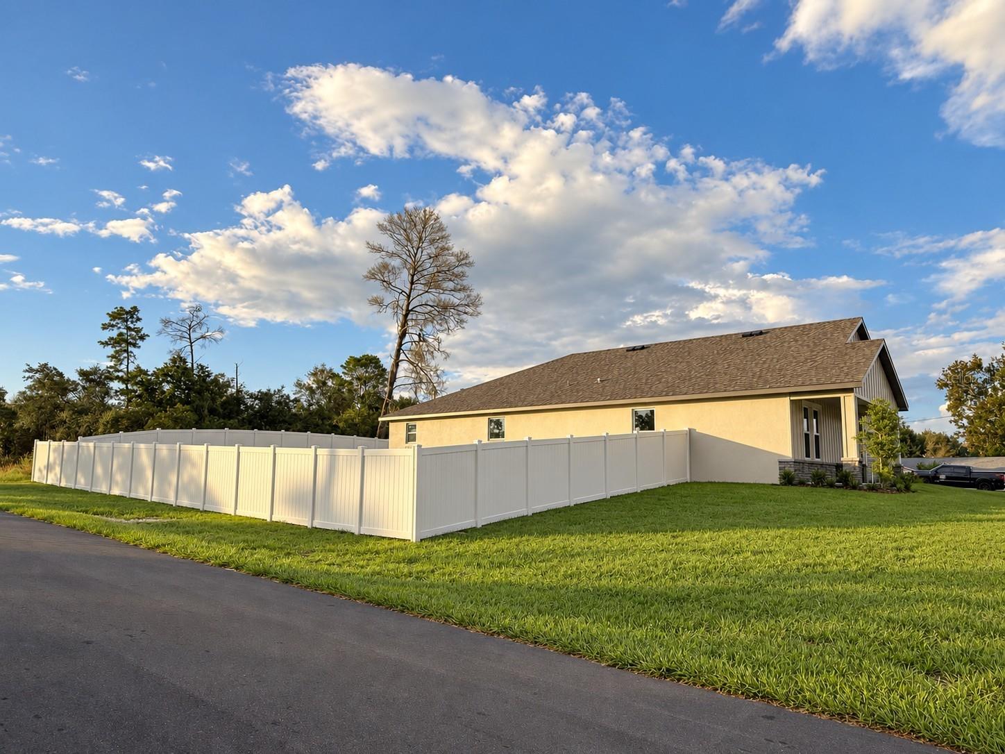 10153 Lynnhaven Rd, Spring Hill, FL 34608 photo