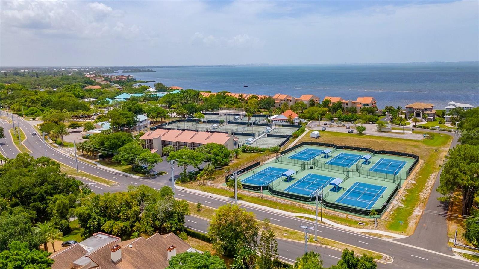 4510 El Conquistador Pkwy #105, Bradenton, FL 34210 photo