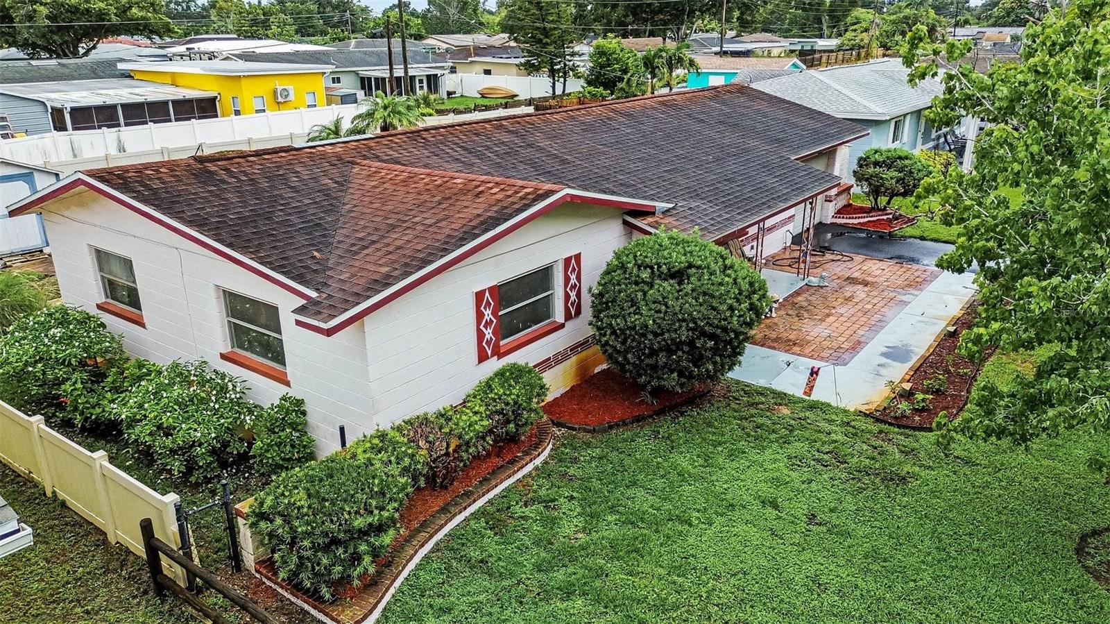 6026 44 Ave, Kenneth City, FL 33709 photo