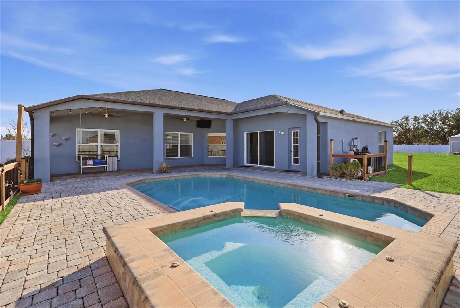 4324 Windmill Pointe Dr, Plant City, FL 33567 photo