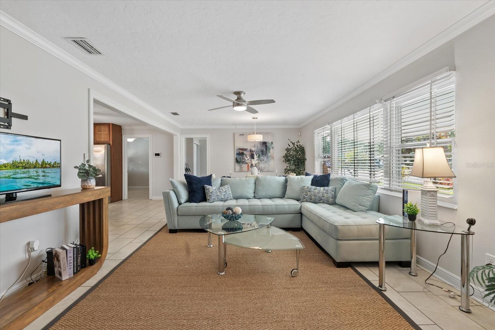 361 Scott Ave, Sarasota, FL 34243 photo