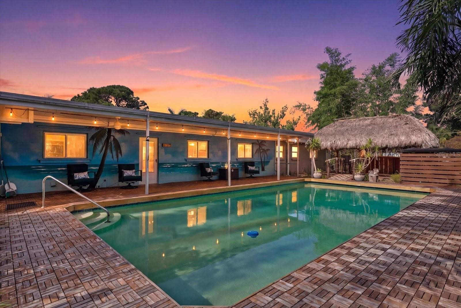 361 Scott Ave, Sarasota, FL 34243 photo