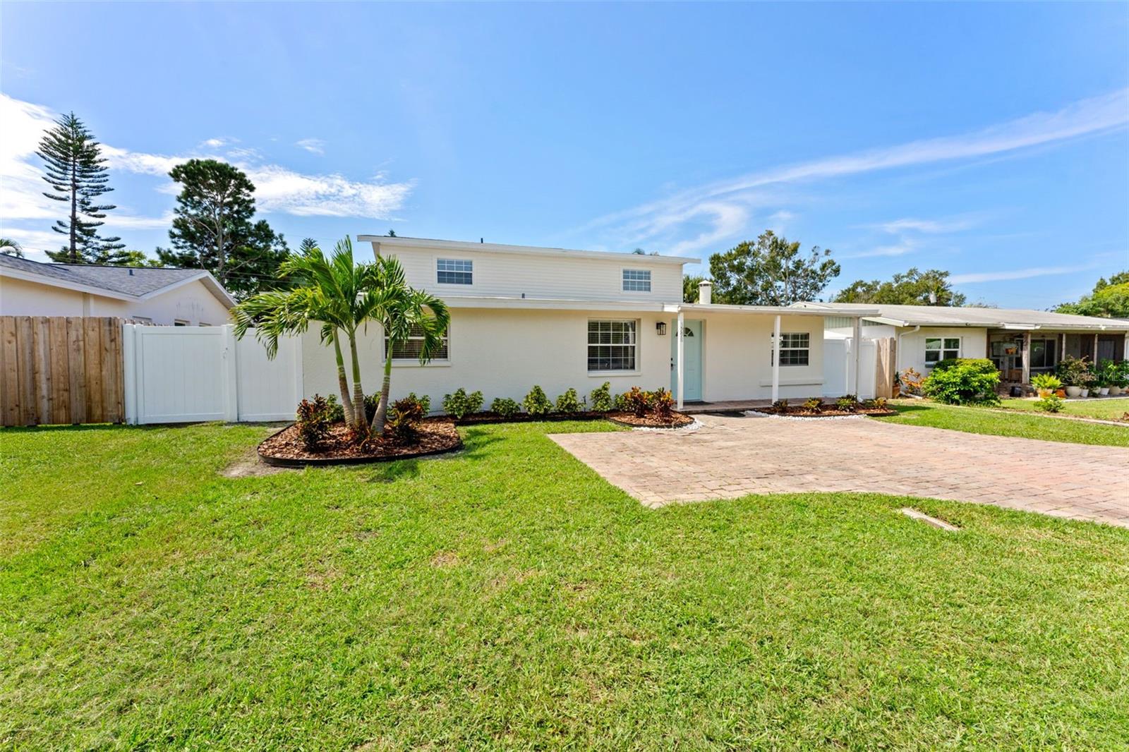 3298 21 Ave, Largo, FL 33774 photo