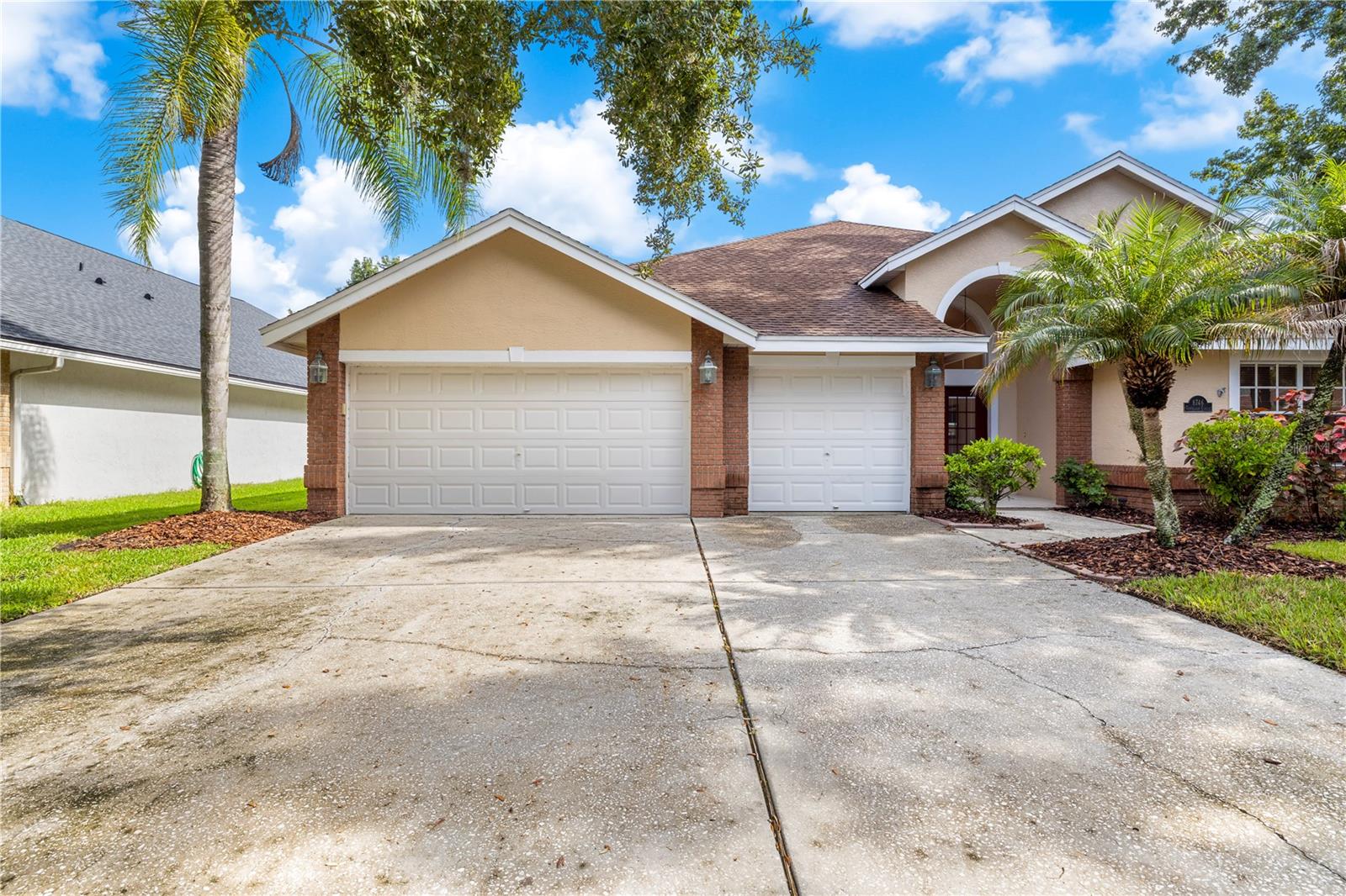 8746 Tantallon Cir, Tampa, FL 33647 photo