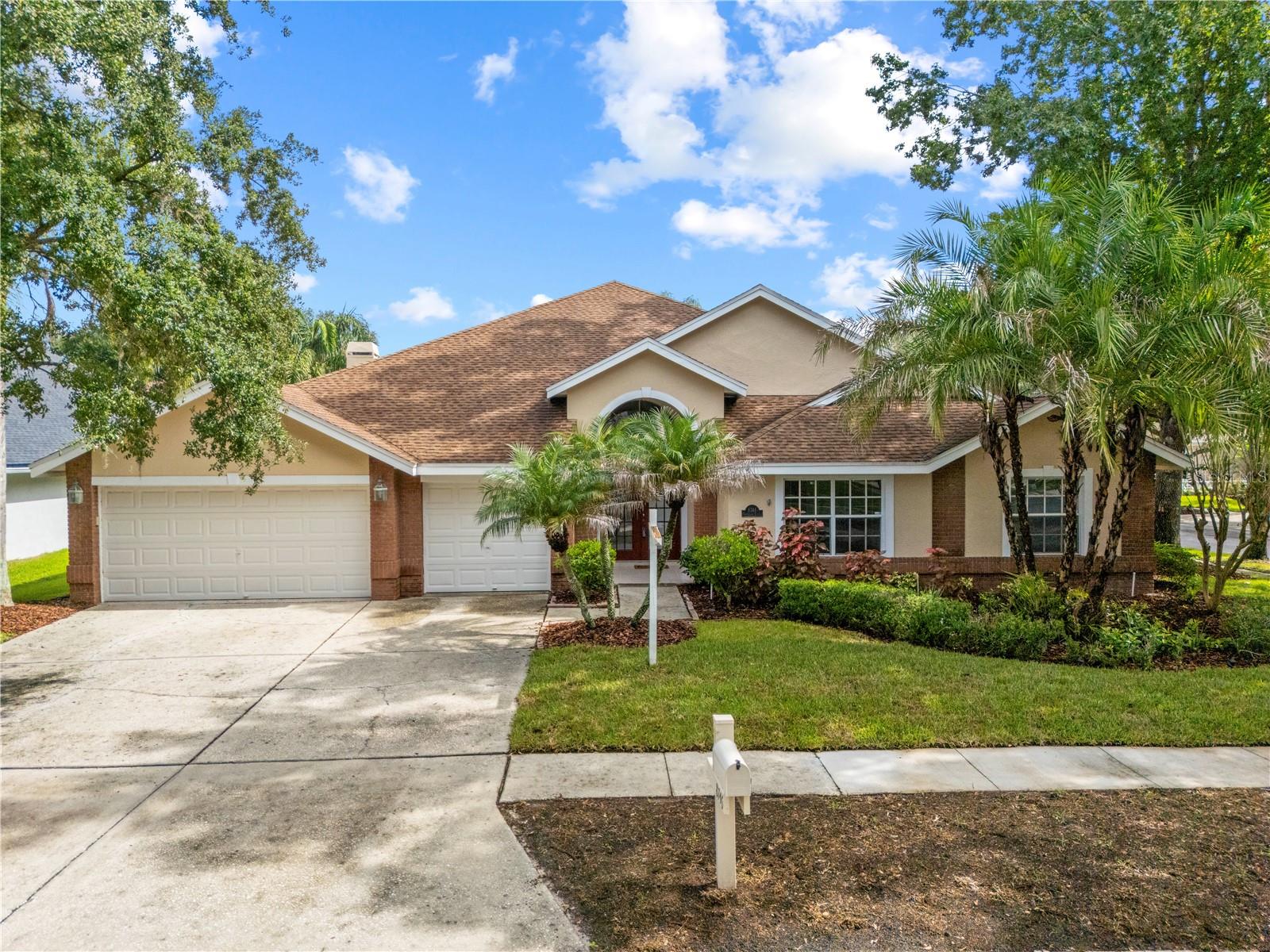 8746 Tantallon Cir, Tampa, FL 33647 photo