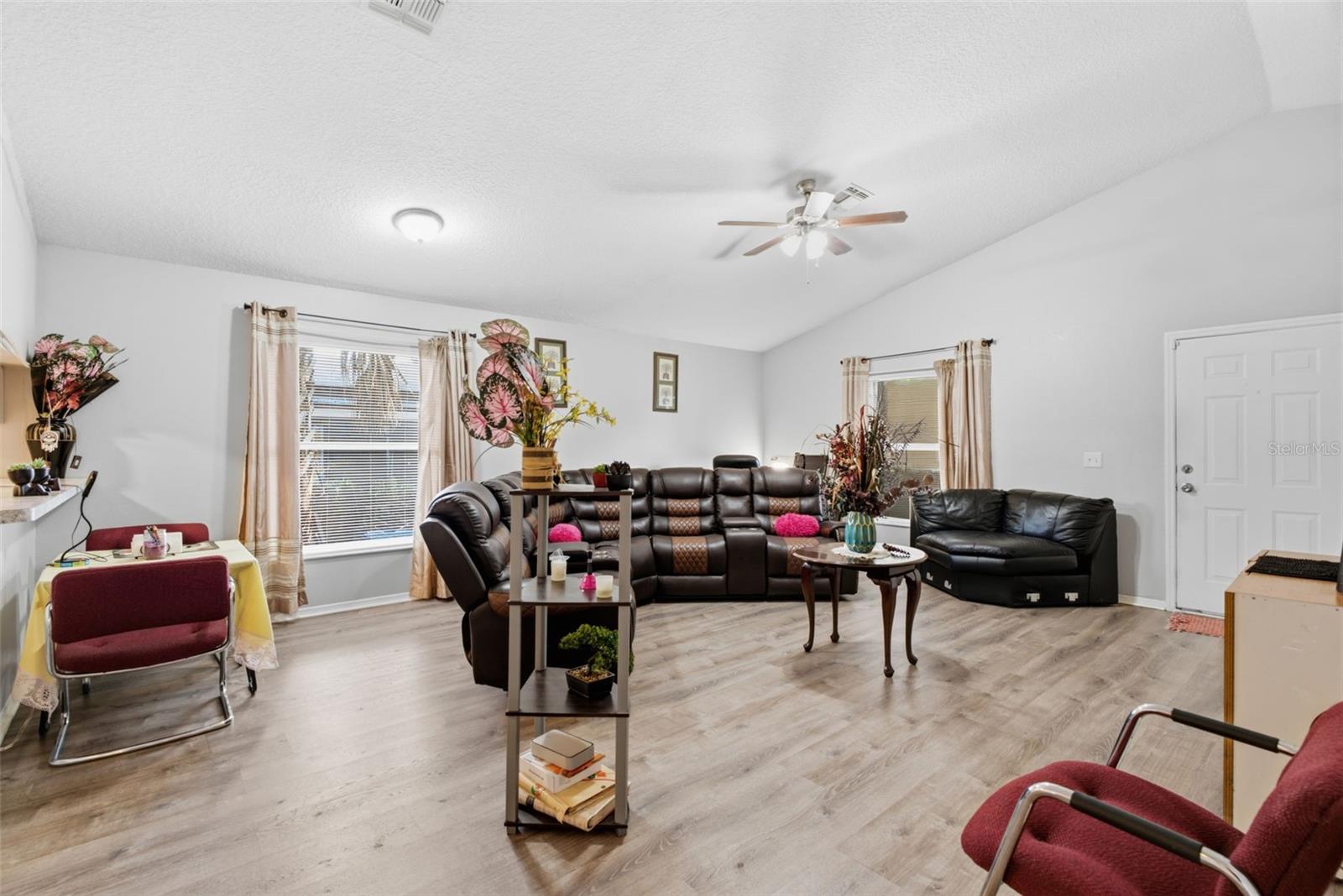 3203 Deleuil Ave, Tampa, FL 33610 photo