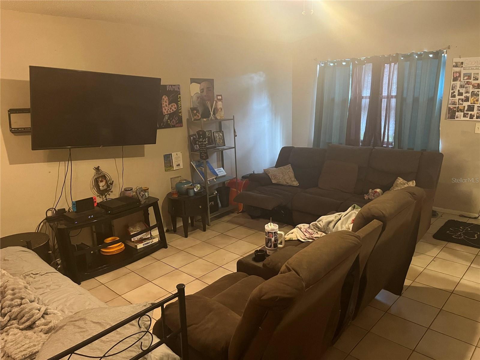 9463 Arbol Ct, Largo, FL 33773 photo