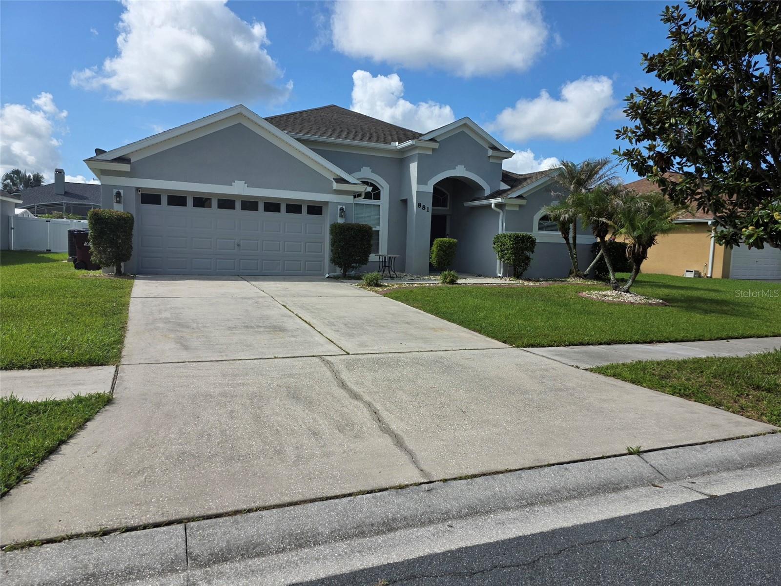 881 Seneca Trl, Saint Cloud, FL 34772