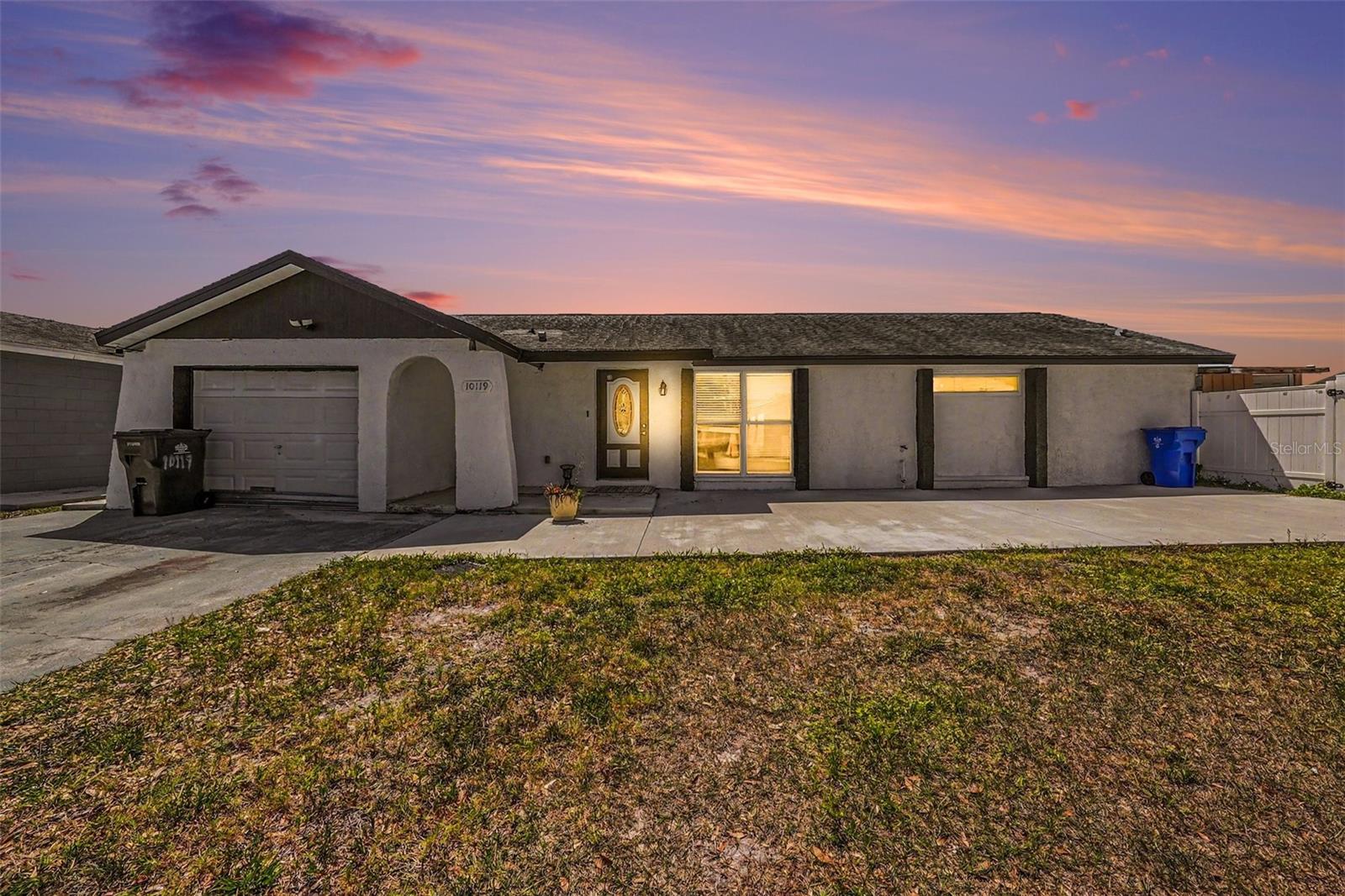 10119 Chimney Hill Ct, Tampa, FL 33615