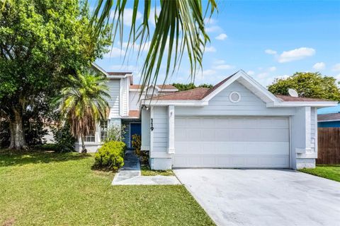 Single Family Residence in KISSIMMEE FL 119 FLORAL COURT.jpg