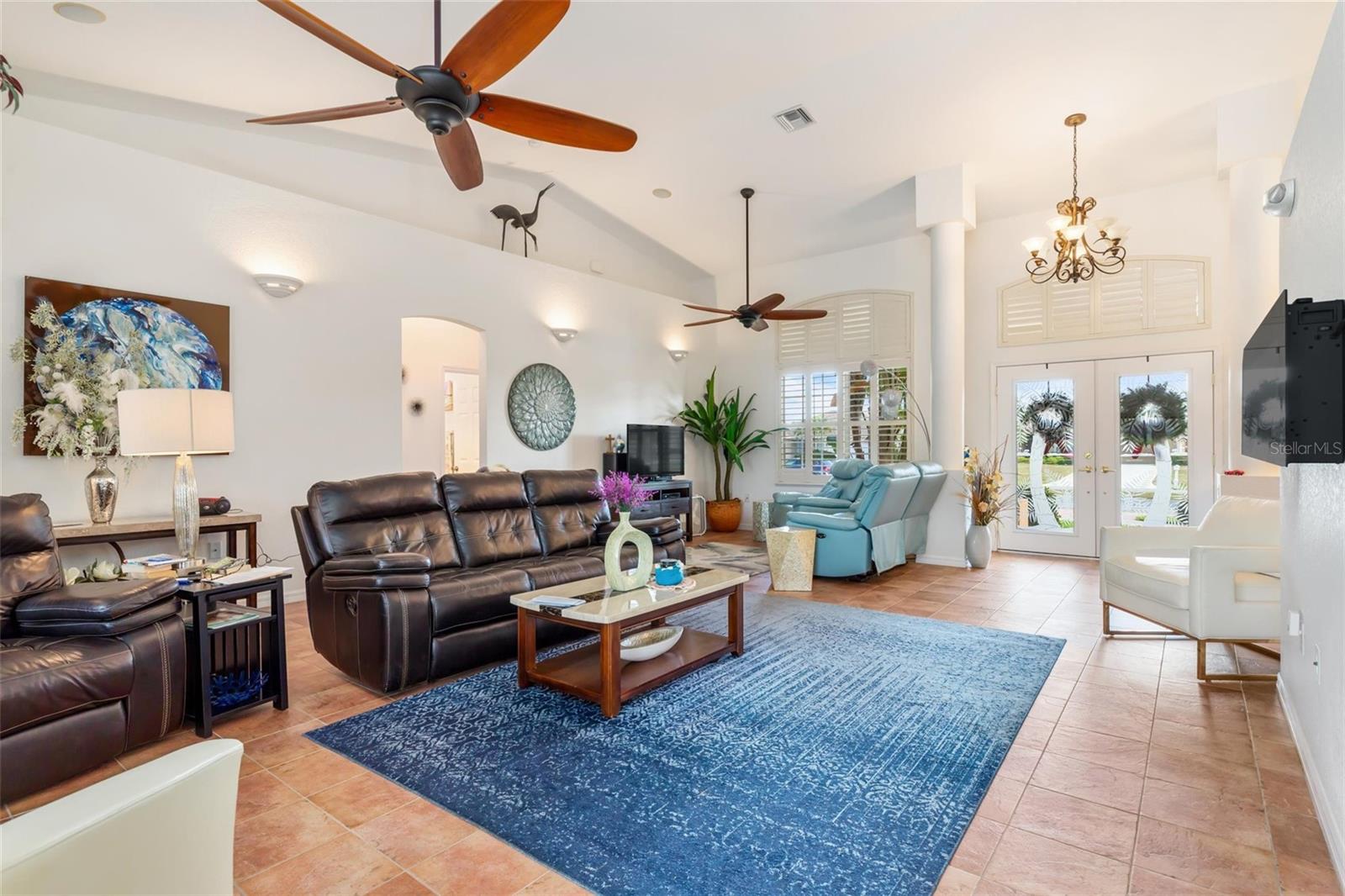 245 Rotonda Blvd, Rotonda West, FL 33947 photo