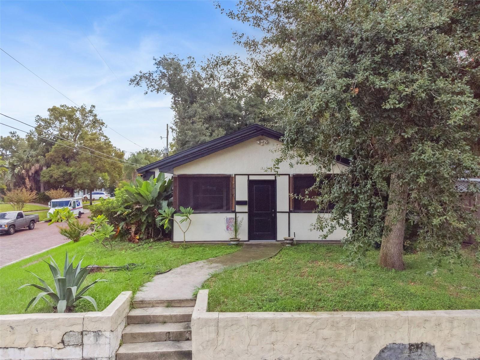 1417 Belgrade Ave, Orlando, FL 32803 photo