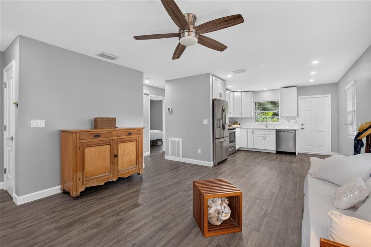 4119 AND 4121 12 Ave, Bradenton, FL 34205 photo