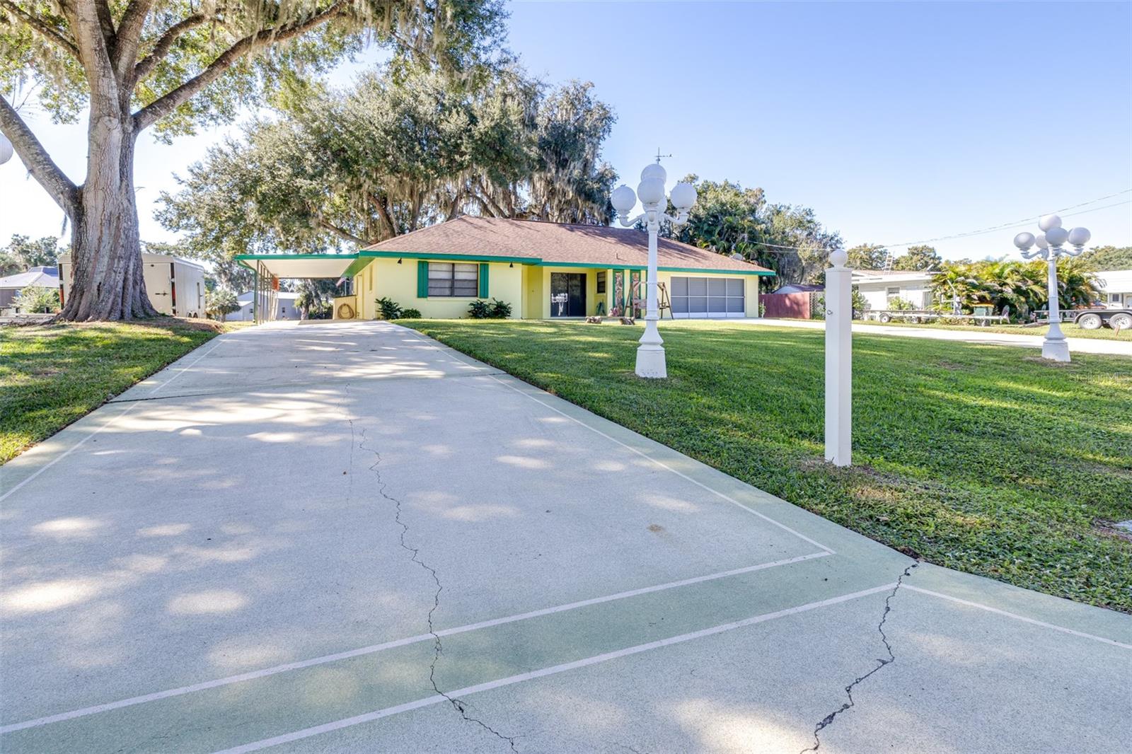623 Racoon Ln, Lorida, FL 33857 photo
