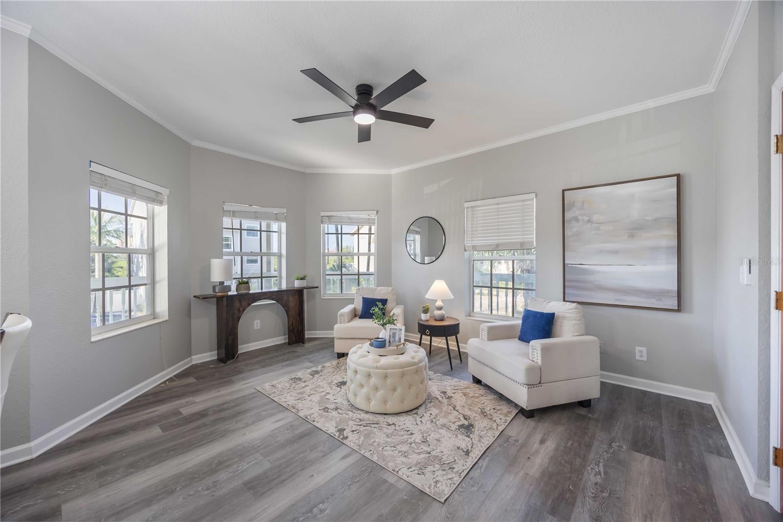 13951 Harbor View Dr, Seminole, FL 33776 photo