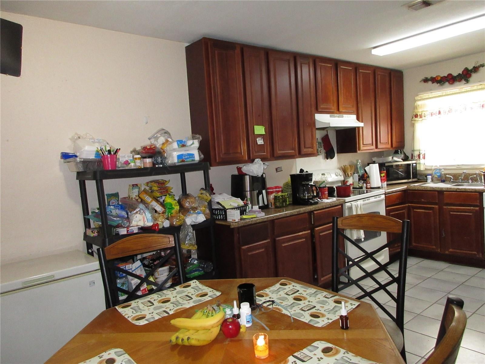 1050 Captiva Pt, Lakeland, FL 33801 photo