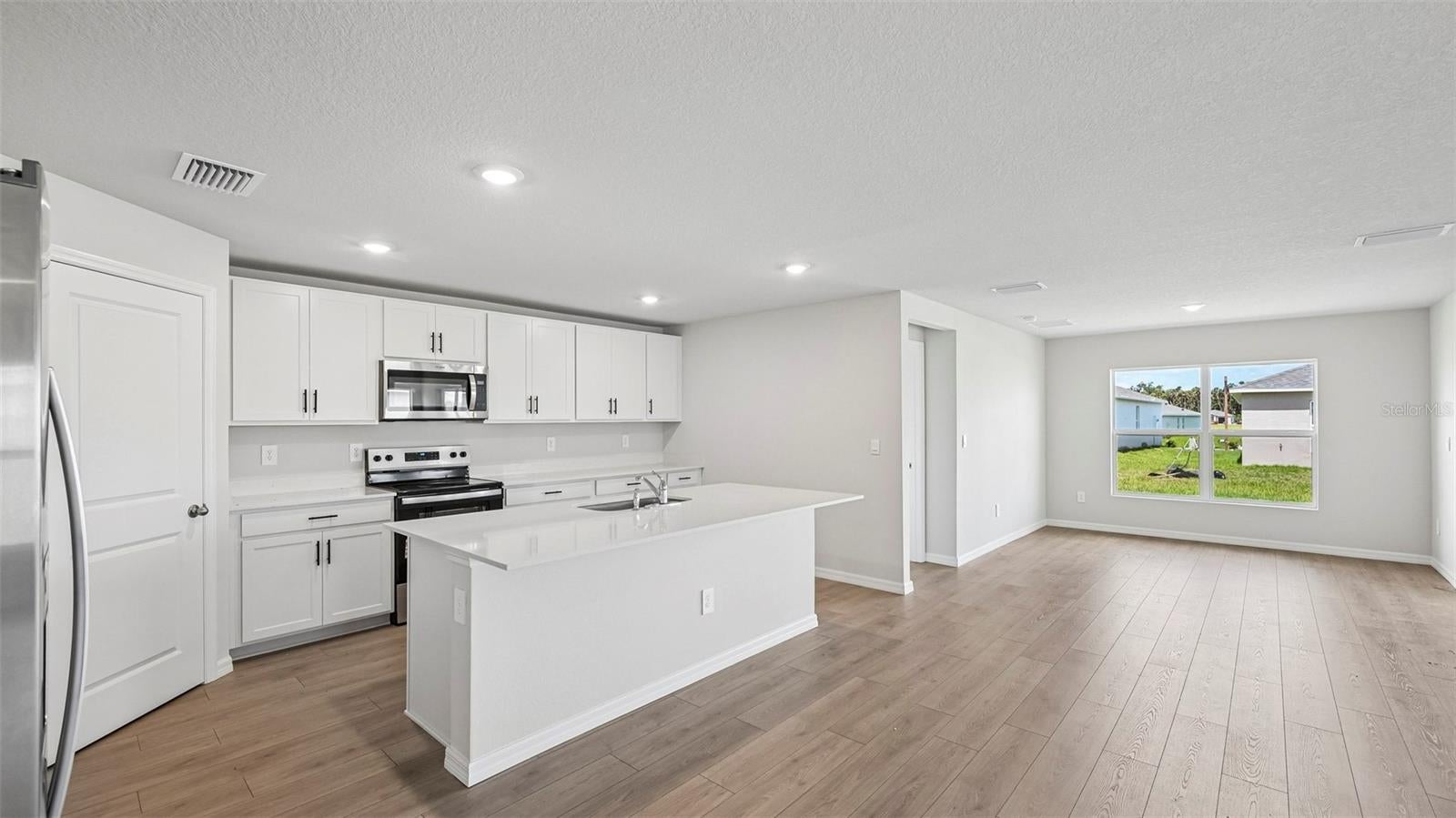 17526 Whiskey Creek Trl, Parrish, FL 34219 photo