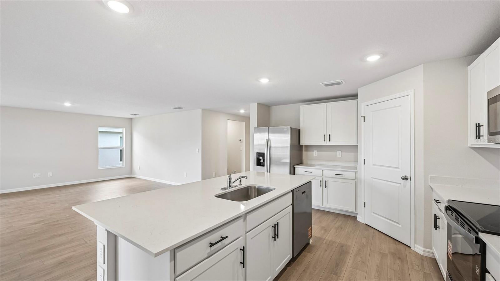17526 Whiskey Creek Trl, Parrish, FL 34219 photo