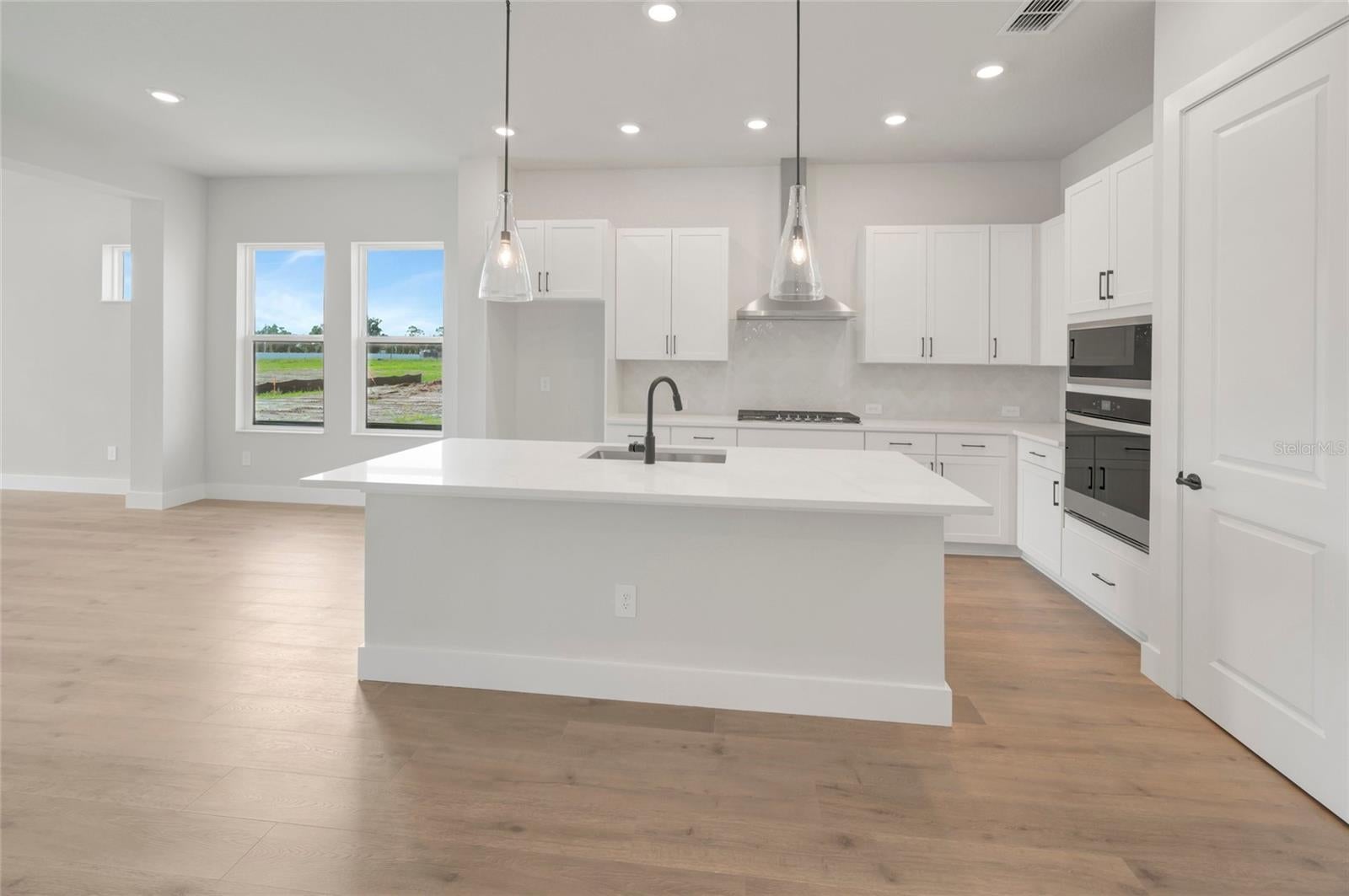 6821 Chloe Ct, Sarasota, FL 34241 photo