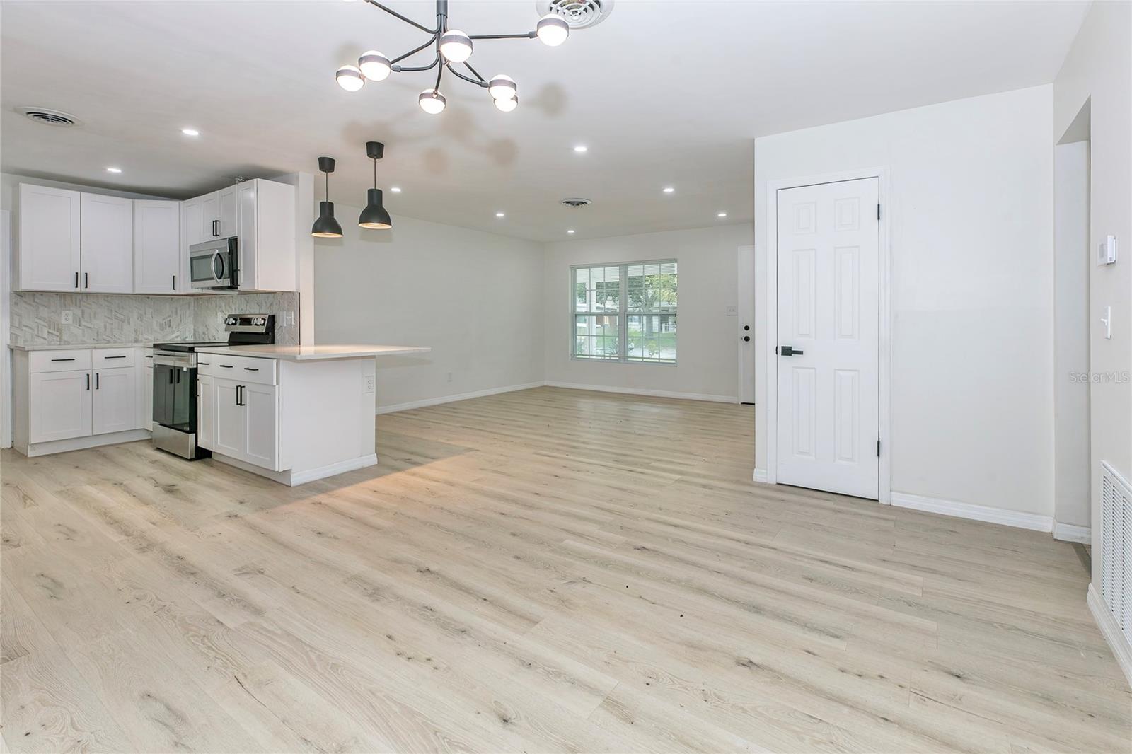 1842 Puritan Ave, Winter Park, FL 32792 photo