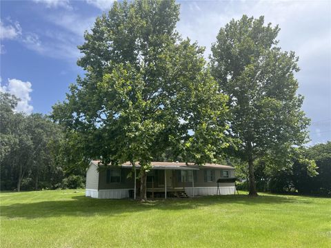 Single Family Residence in BUSHNELL FL 2777 CR 673.jpg