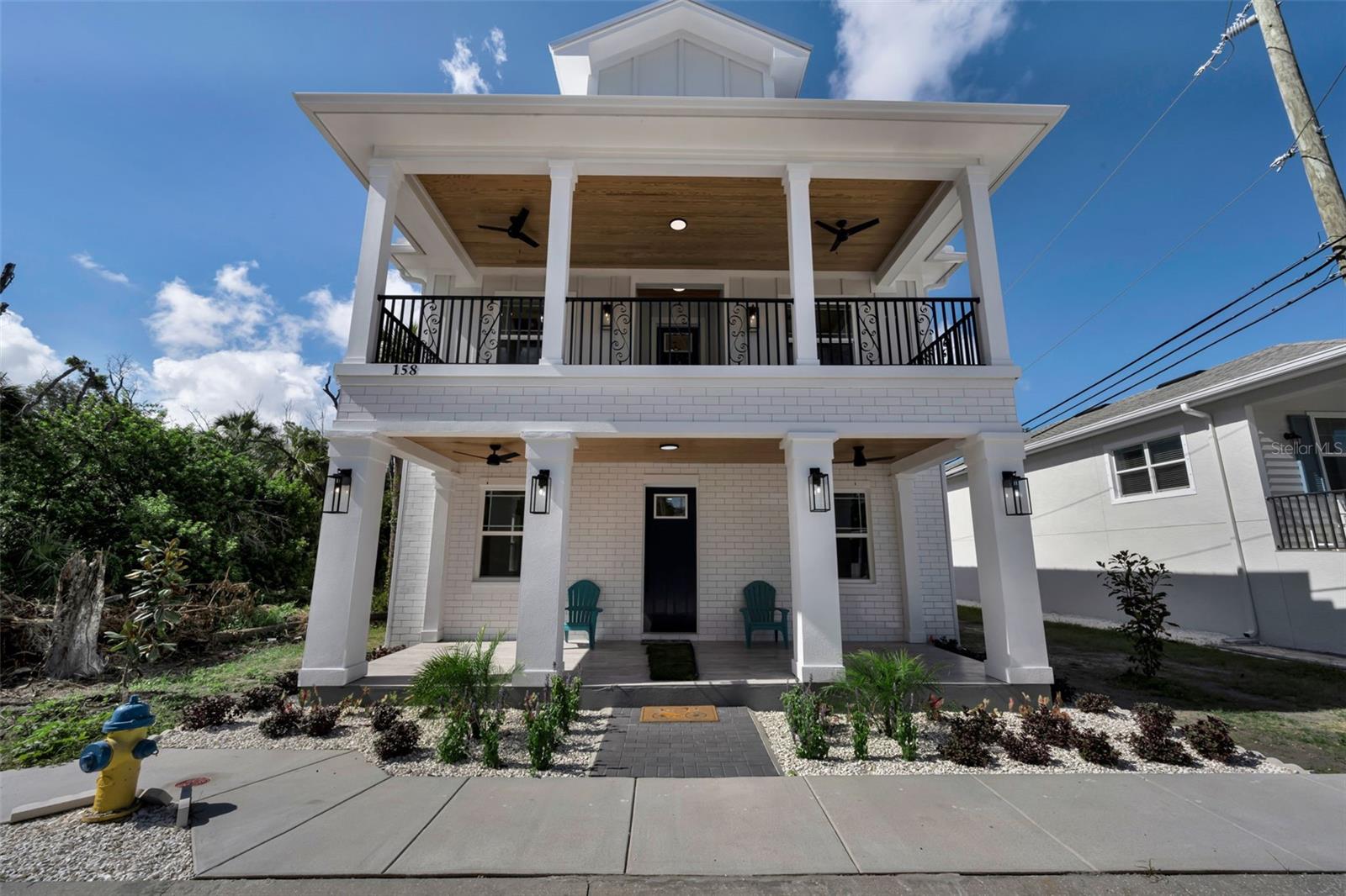 158 Spruce St, Tarpon Springs, FL 34689