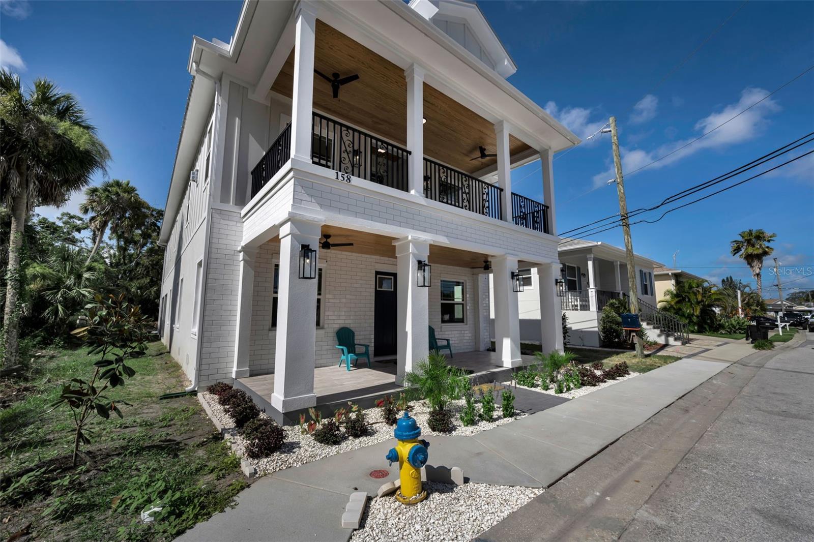 158 E Spruce St, Tarpon Springs, FL 34689 photo