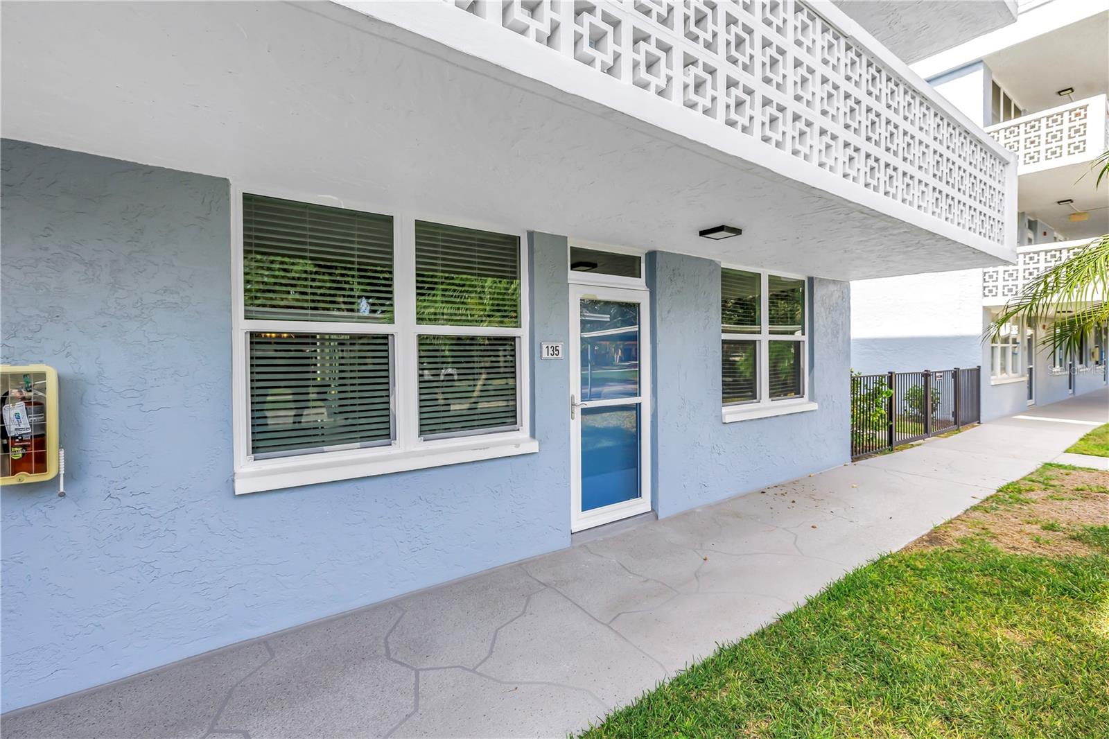 4715 Bay St, Saint Petersburg, FL 33703