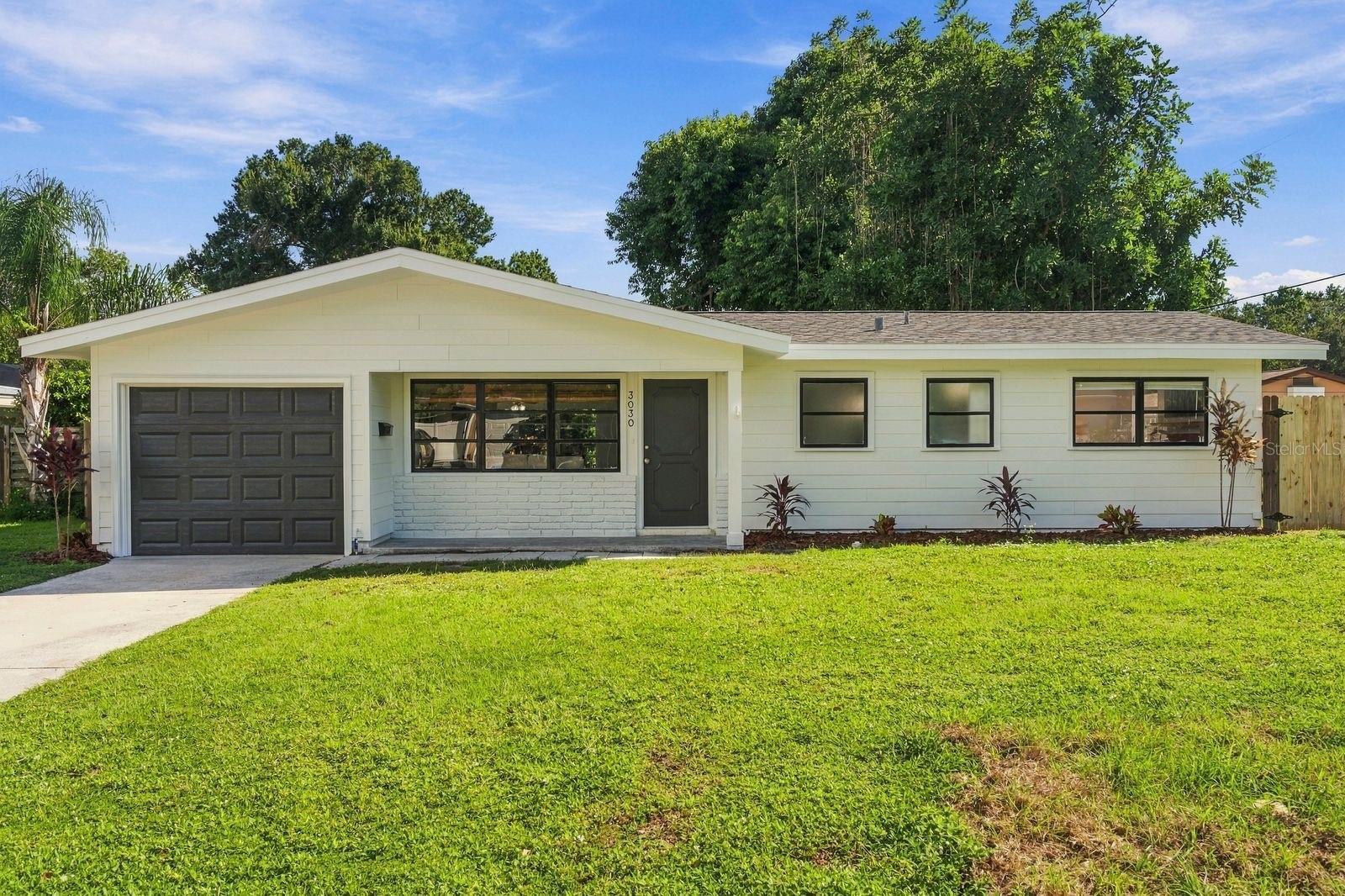 3030 Courtland St, Sarasota, FL 34237
